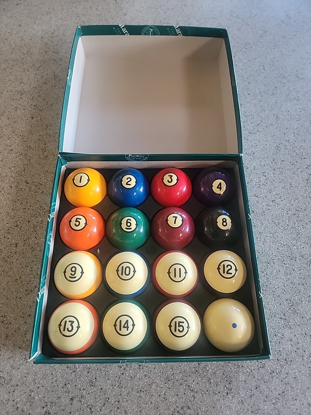 American Heritage Pool Billiard Ball Set 1-15 + Cue Ball
