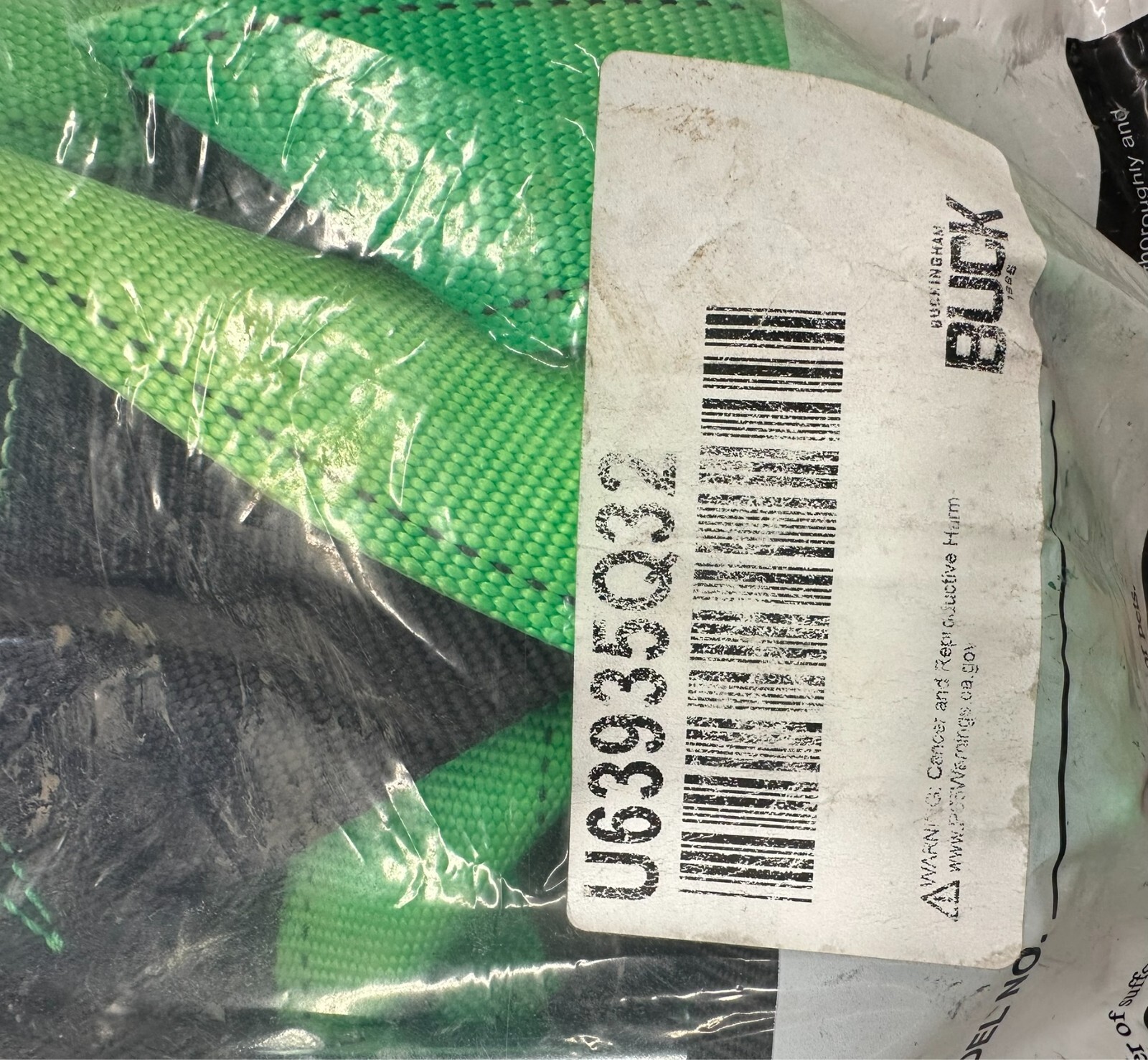 NEW-Buckingham Buck U63935Q32 safety harness Class A  130-310 lbs.