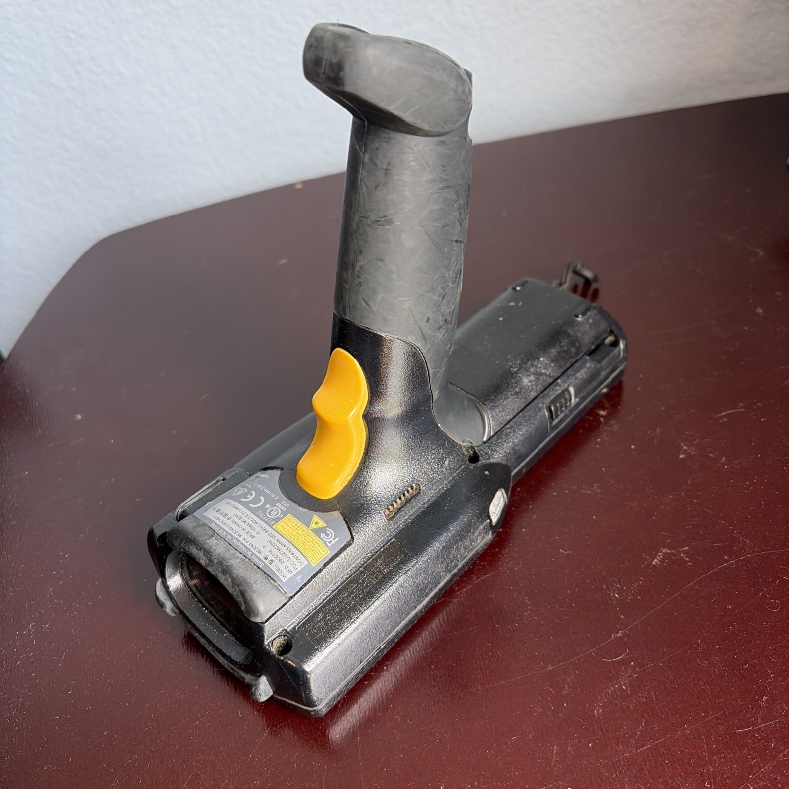 SYMBOL MC32N0 MC32N0-GI4HCHEI3 Handheld Mobile Computer Barcode Scanner