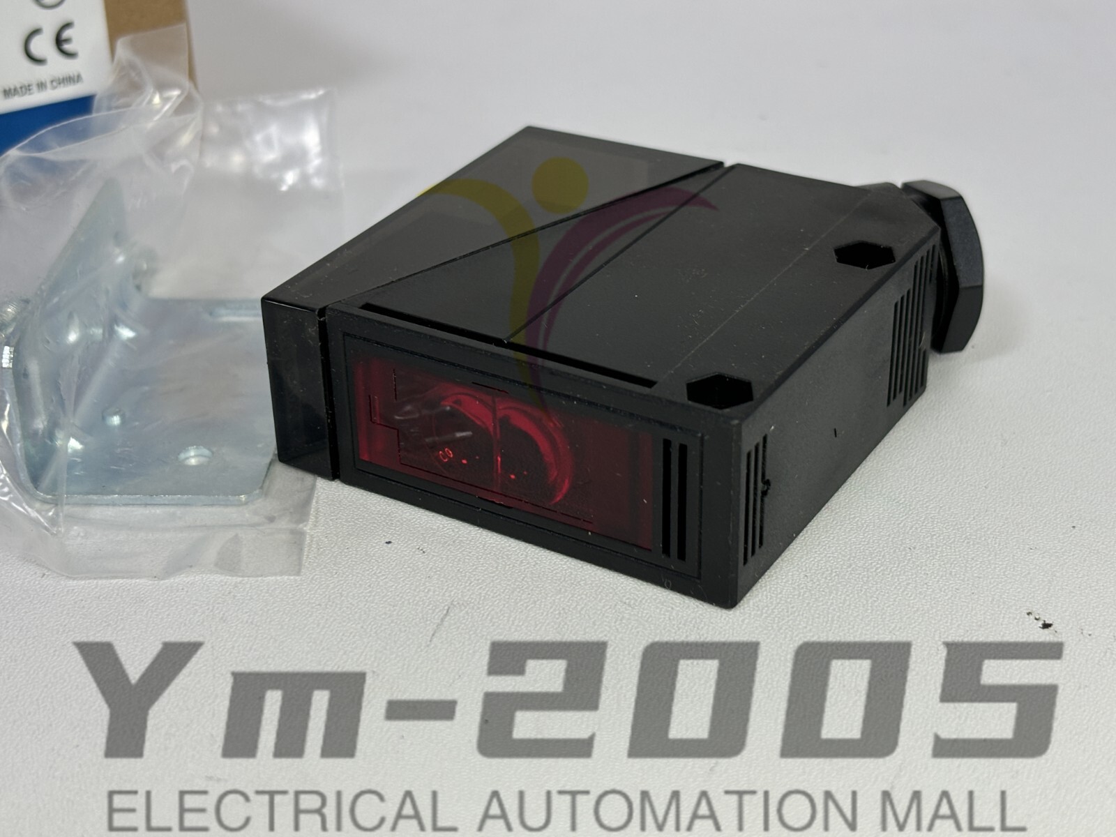 Omron-E3JM-DS70M4 photoelectric switch E3JM-DS70M4 One new