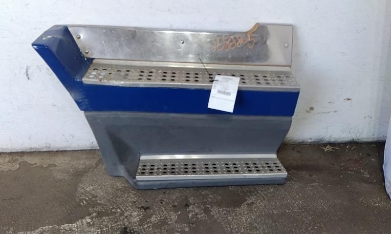 For 1996 FREIGHTLINER FLD120 SIDE FAIRING Right ,  CO