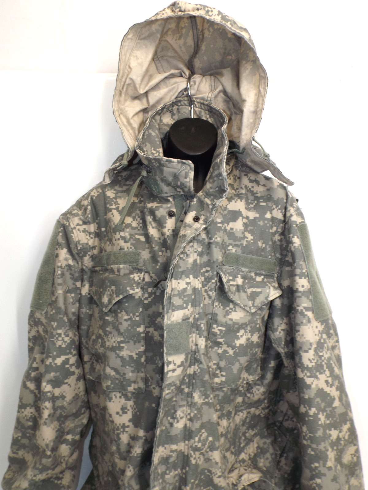 US Military Universal Pattern Camo Cold Weather Field Jacket Coat - MEDIUM-Long