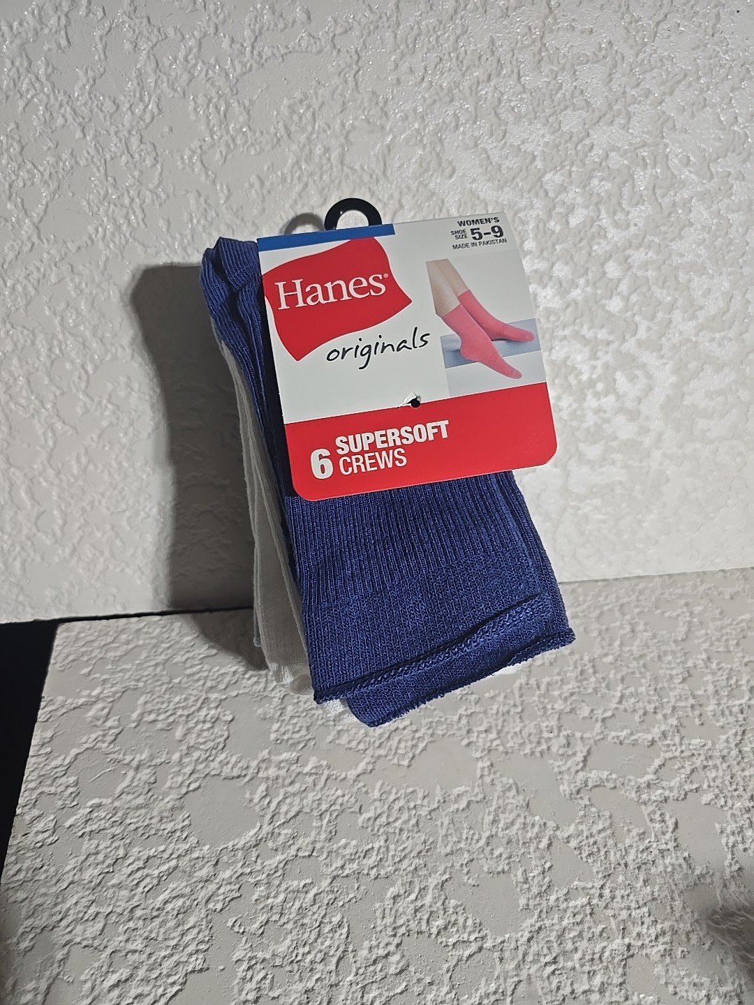 HANES WOMEN'S GIRLS  SUPER SOFT CREW SOCKS 6-Pair Pack  SIZE 5-9