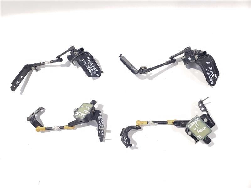 Set Of Fire Sensors X4 Control Module OEM 2019 Lincoln Nautilus