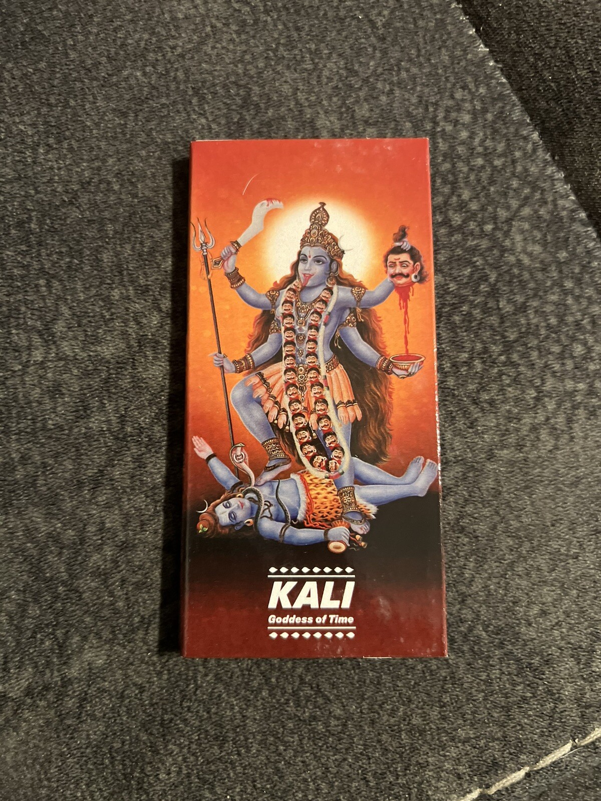 Hindu Collection “rolling papers” W/ Tips