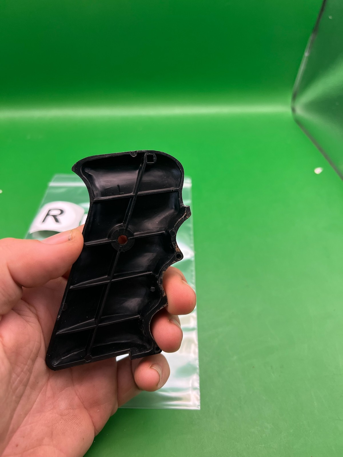 Single Hole Automag Grips