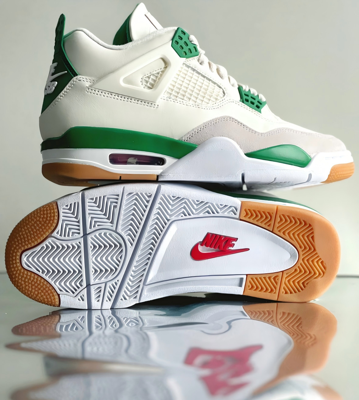 Jordan Air Jordan 4 "Pine Green" Retro Basketball Shoes Men's Mid Top