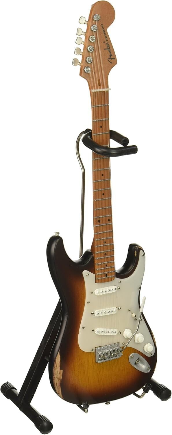 AXE HEAVEN FS-012 Licensed Fender Stratocaster Road Worn