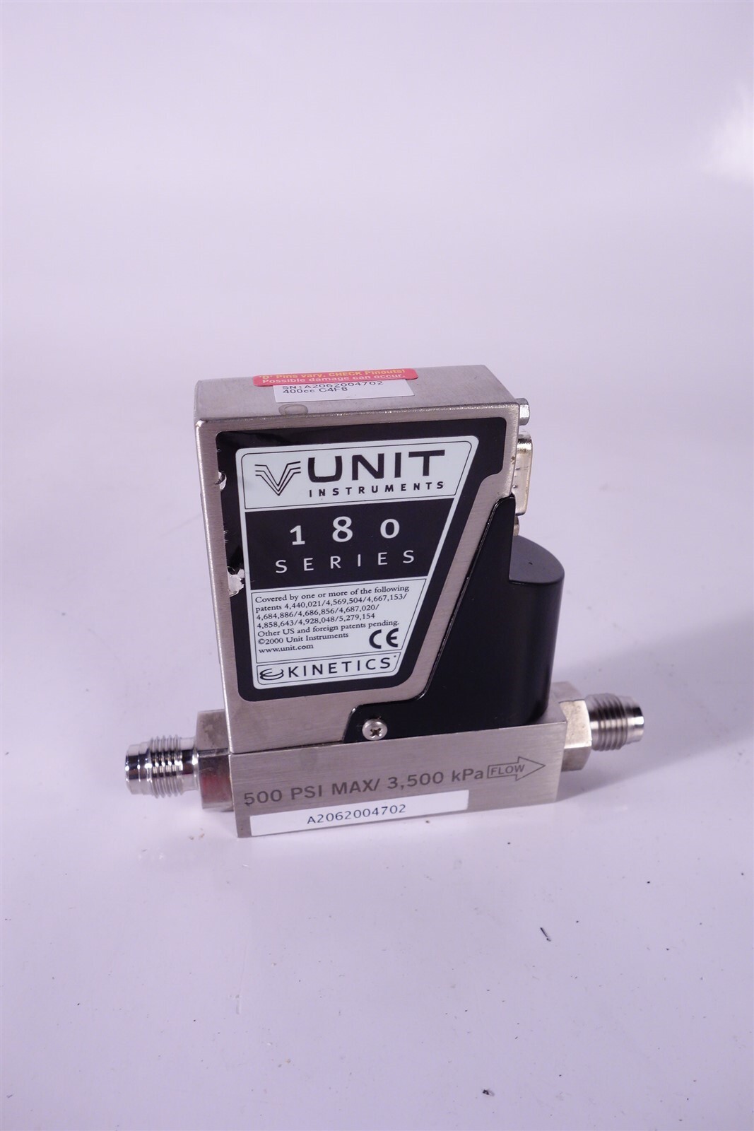 Unit Instruments UFC-180 Mass Flow Controller C4F8 Octafluorocyclobutane