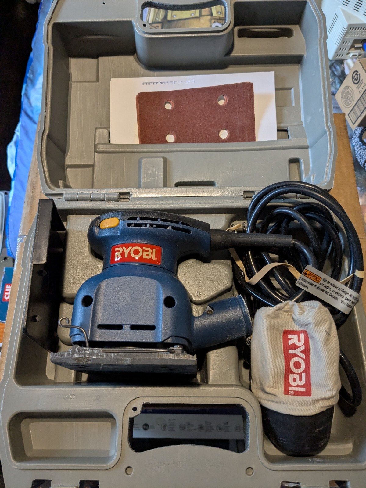 RYOBI S650D Corded 1/4 Sheet Electric Vibration Sander & Dust Bag With Hard Case