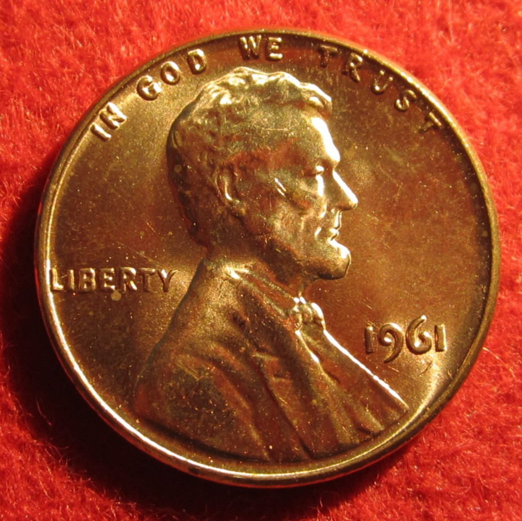 1961 (P) Lincoln Memorial Cent/Penny - Uncirculated  - Red - Actual Coin C1035