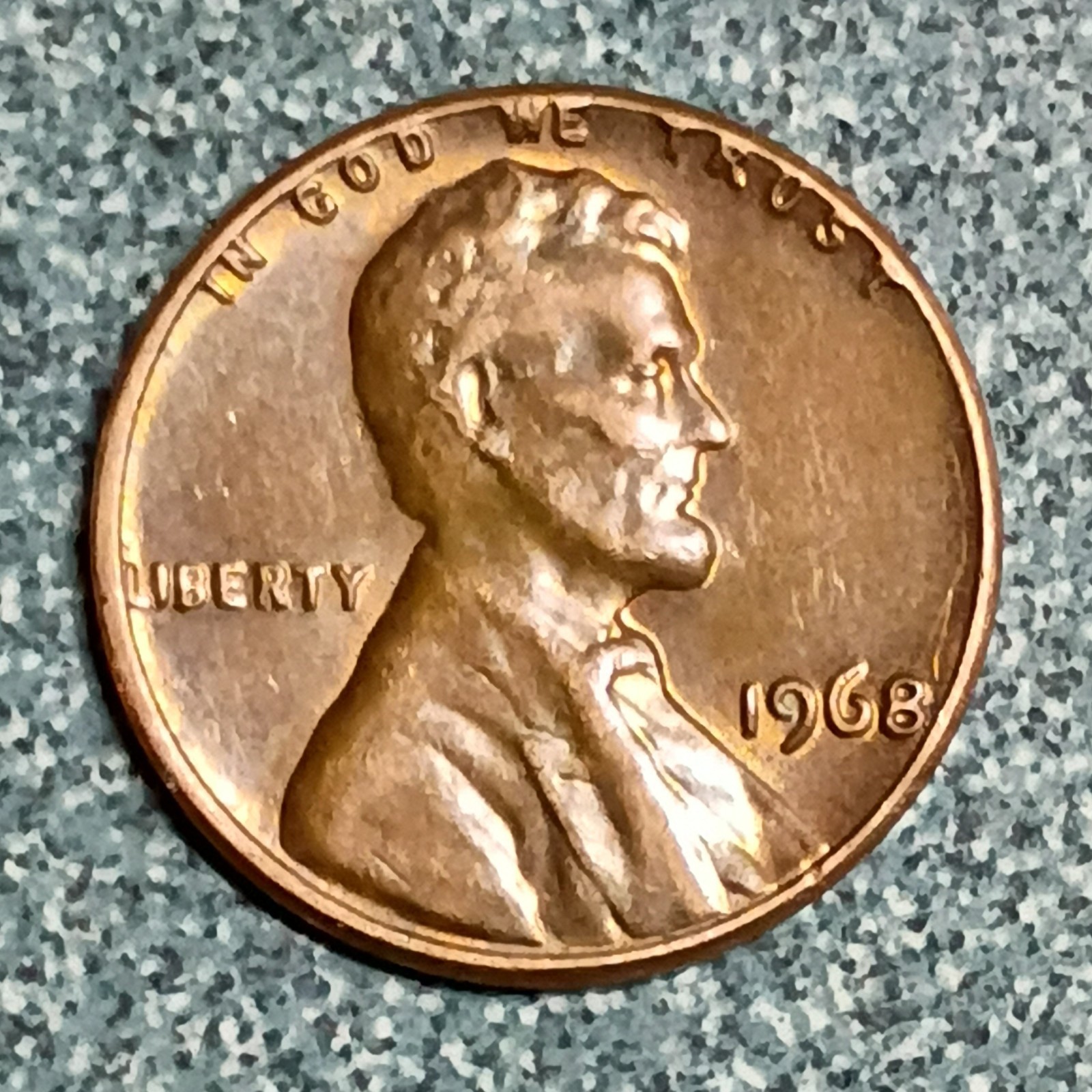 1968 Lincoln Memorial Small Cent Penny Circulated error letters touching rim