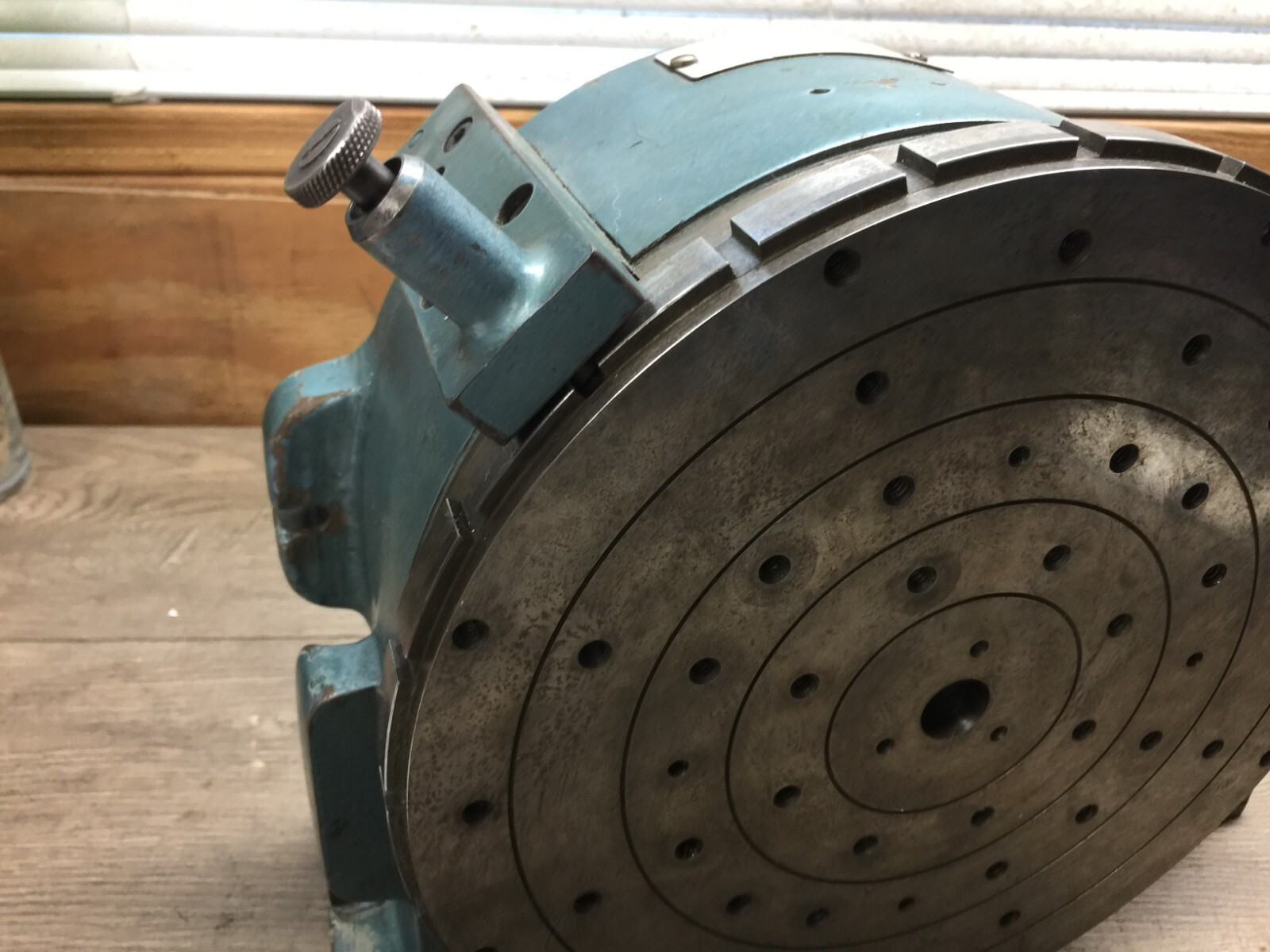 M & M ROTO TECH PRECISION 10" ROTARY TABLE HORIZONTAL / VERTICAL