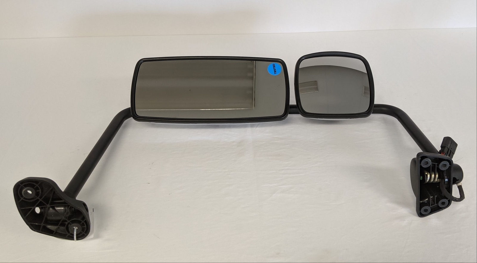 Used Freightliner M2 RH Remote LED Heated Chrome Mirror - P/N  A22-74244-008