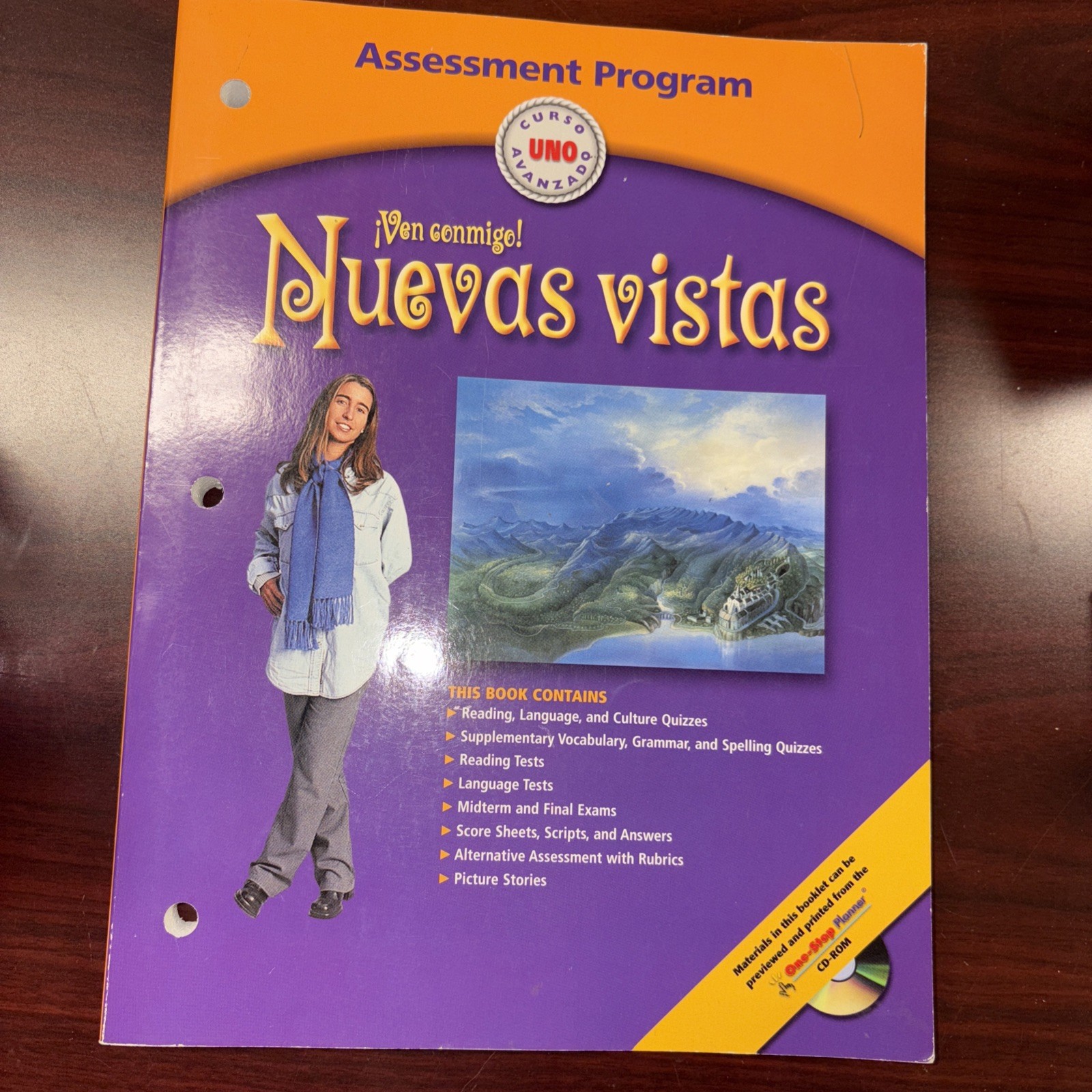 Nuevas Vistas Course 1 : Assessment Program by Rinehart and Winston Staff...