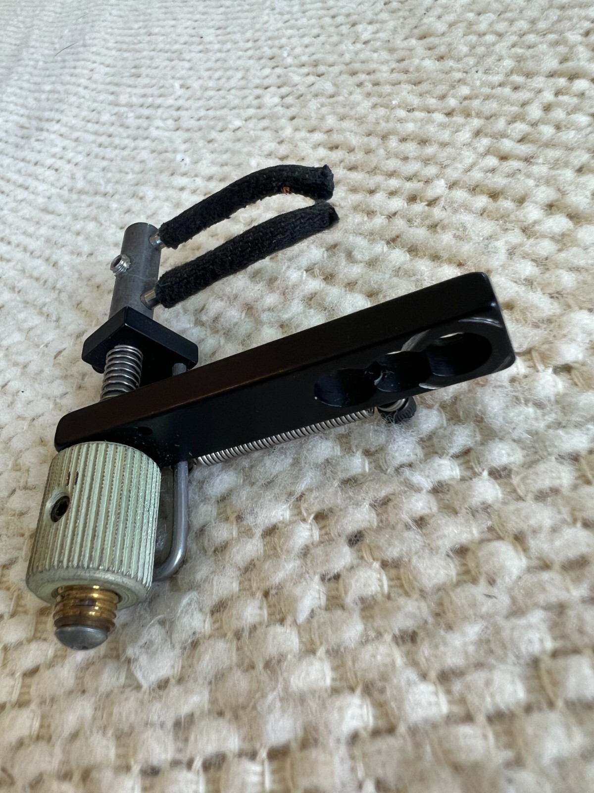 Archery Dual Prong Flipper Rest