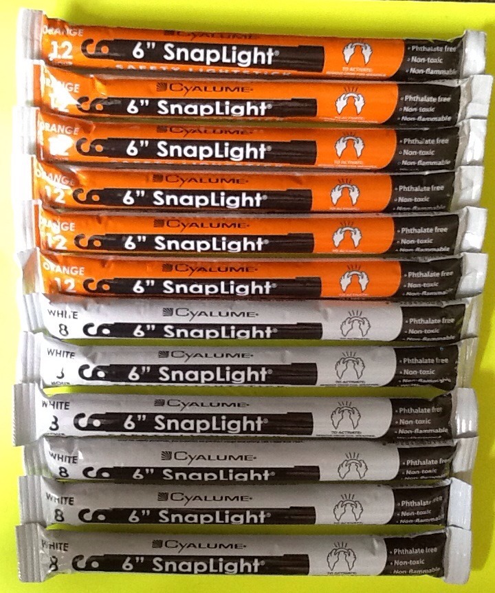 Lot of 12-12 Hr Orange & 8 Hr White Cyalume Lightsticks Hunting Camping Fishing