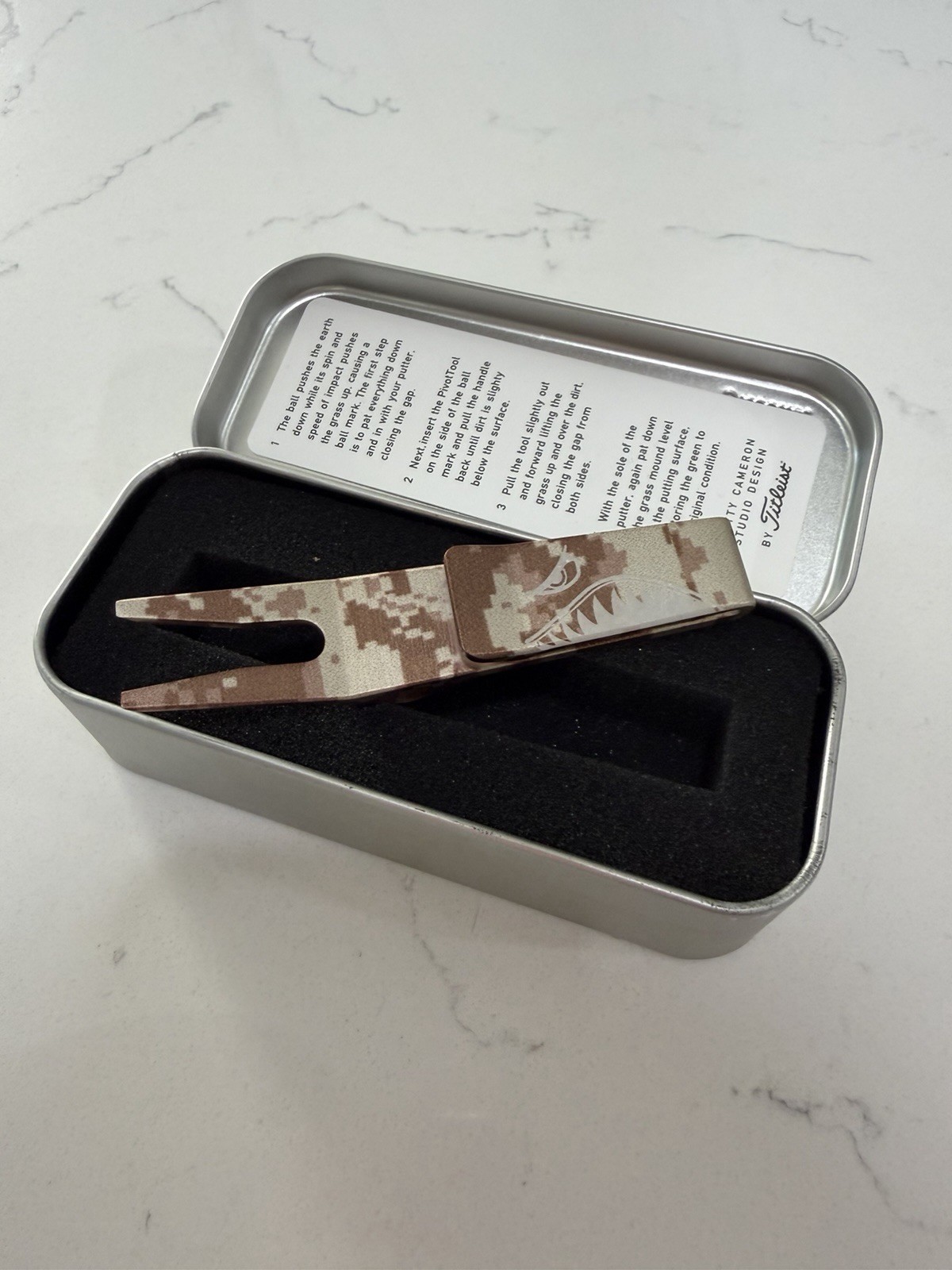 NEW! Scotty Cameron 2009 Digital Camo Clip Pivot/Divot Repair Tool