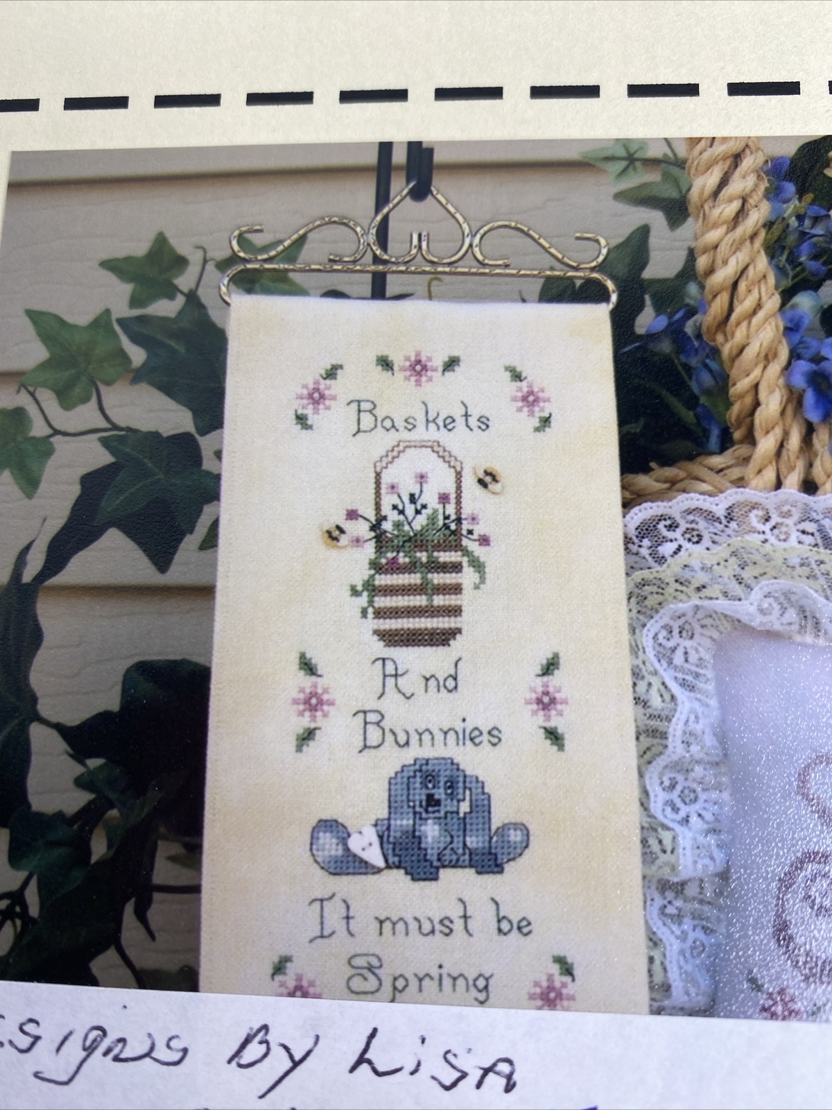 Designs By Lisa - Baskets and Bunnies - Cross Stitch Pattern