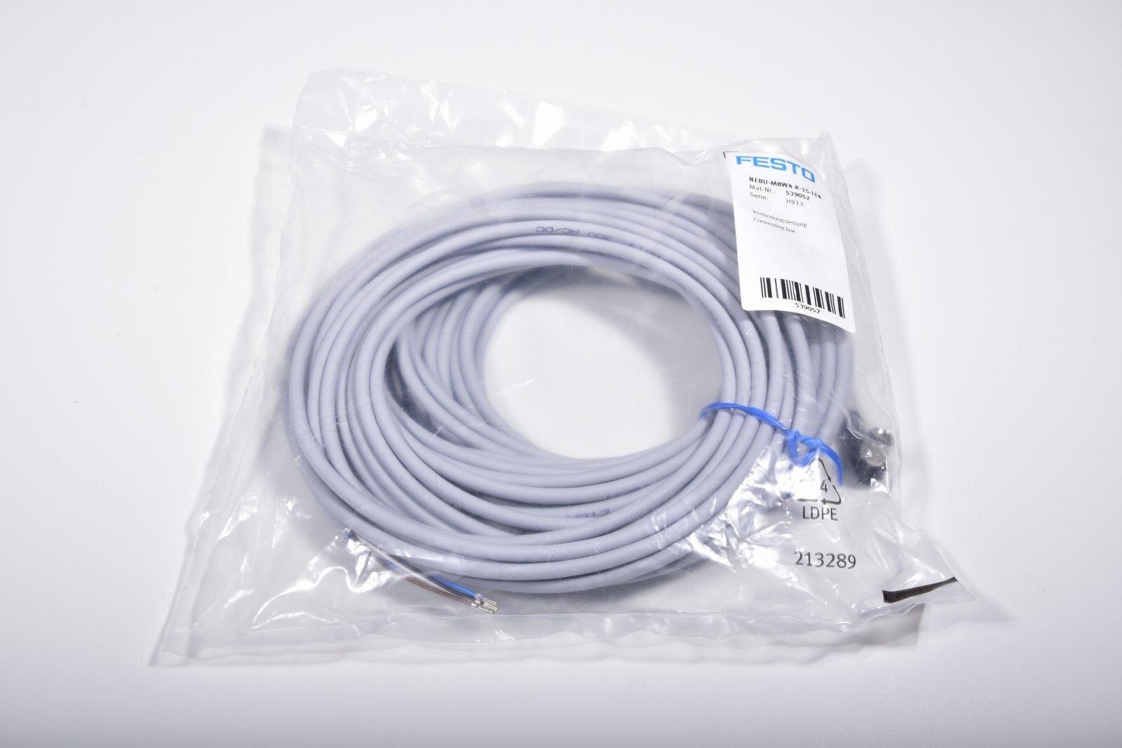 FESTO 539052, NEBU-M8W4-K15-LE4 / NEBU M8W4 K15 LE4, connecting cable - NEW