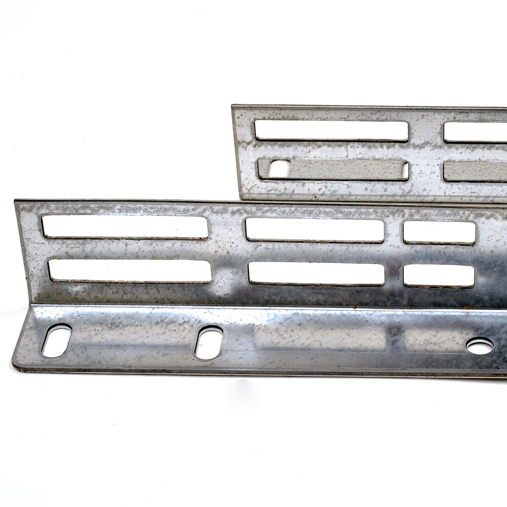 Garage Door Flag Bracket (Pair)