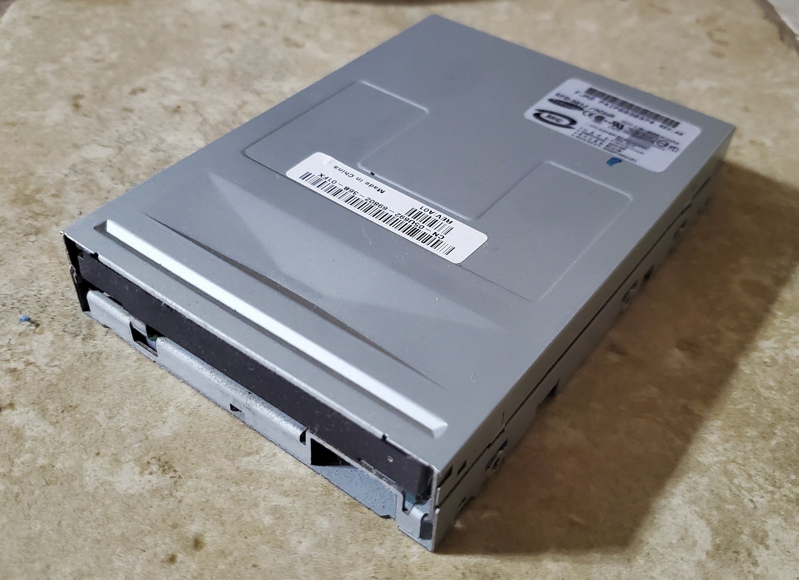Samsung SFD-321J Internal 3.5 inch Floppy Drive CN-02U935 REV A2