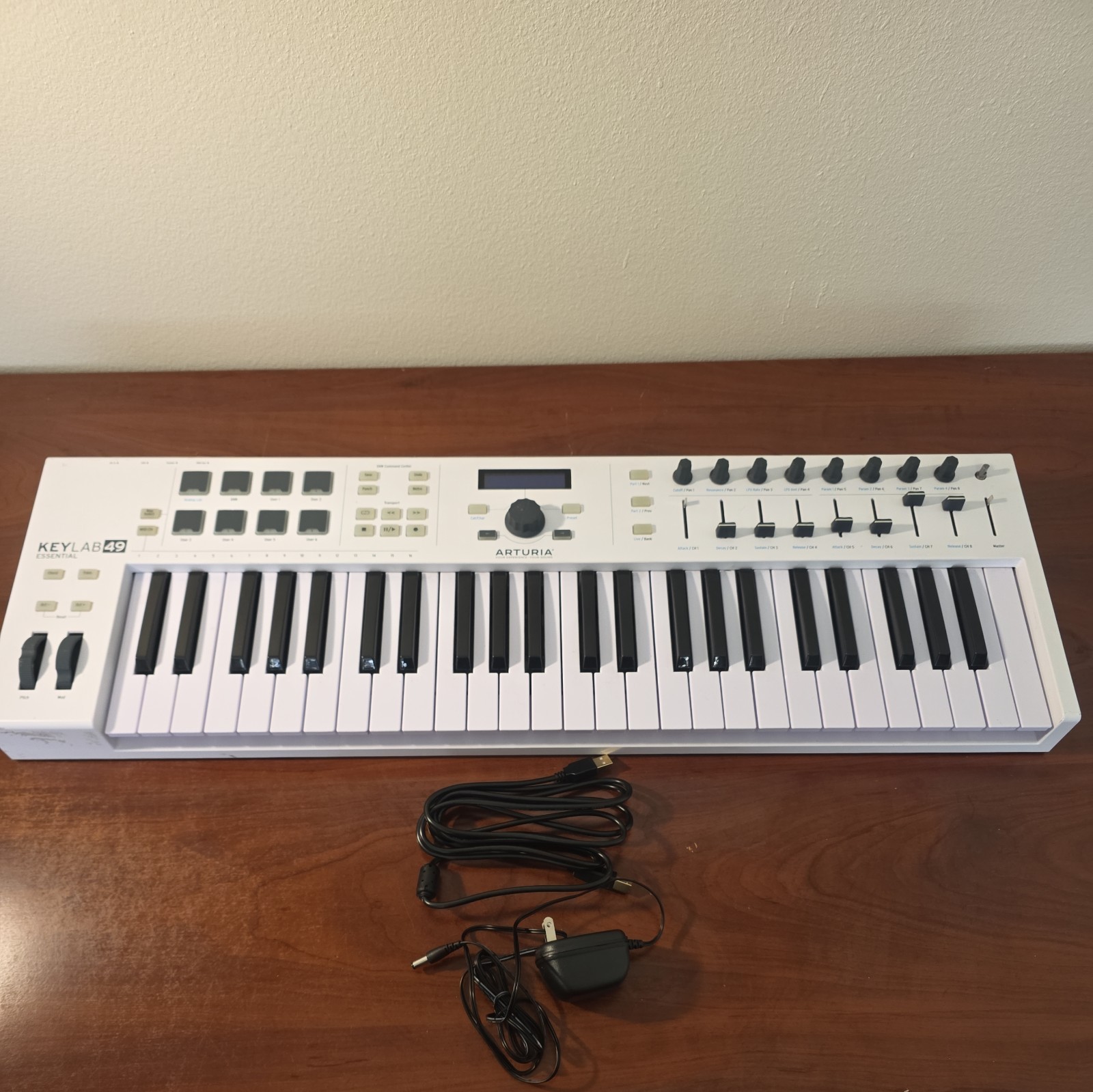 Arturia KeyLab Essential 49 Keyboard Controller Missing Three Knobs!
