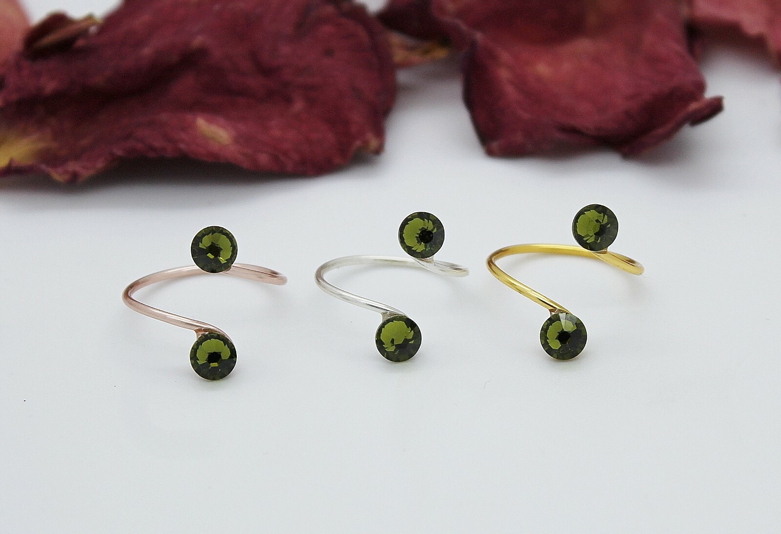 Adjustable Toe Rings Choose a Finish Olivine Green made with Swarovski Elements