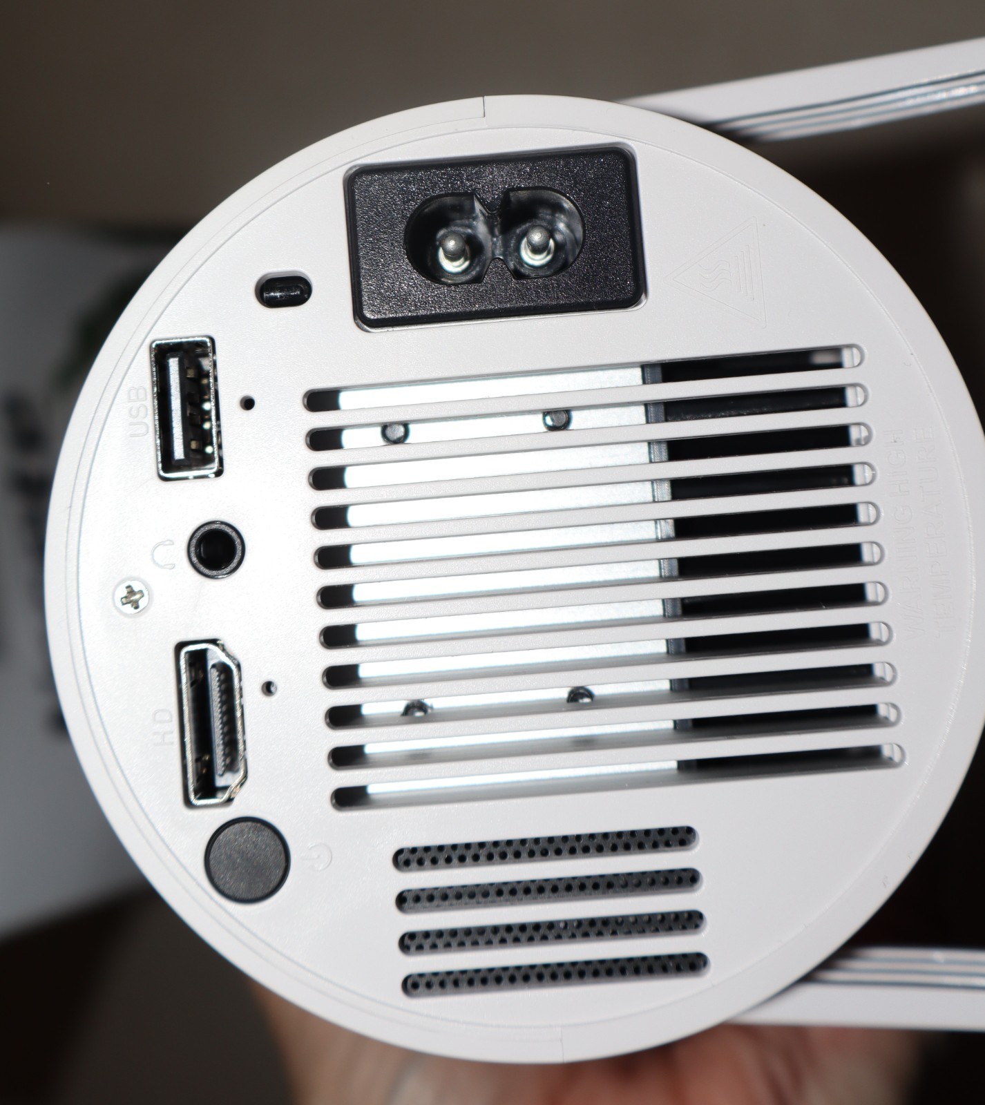 Nonete Mini Projector- Ultra HD - High Dynamic Range - HDMI - USB