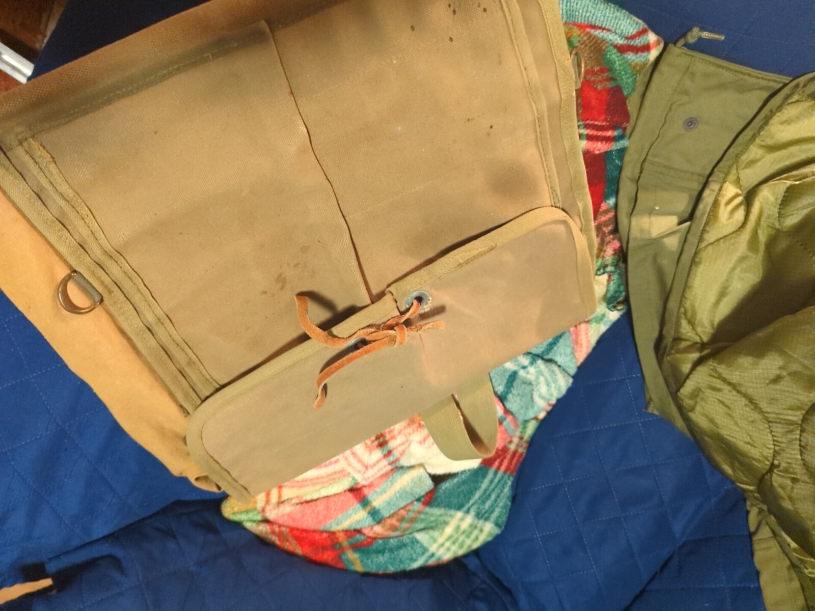 Vintage US Military Bag Roll Tool D-1888 Distressed Pack Gear Case Backpack
