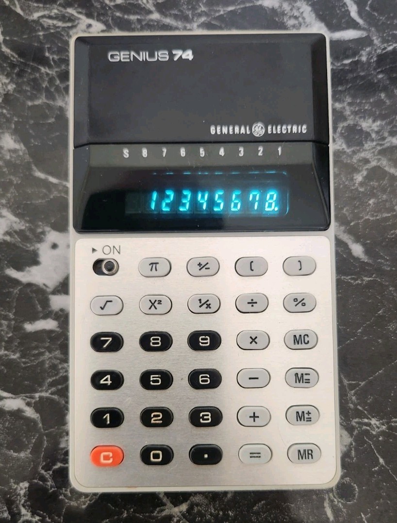 Vintage Pocket Calculator General Electric GENIUS 74 VFD Display Singapore 1975