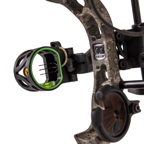 Bear Archery Royale RTH Package RH 50# True Timber Strata