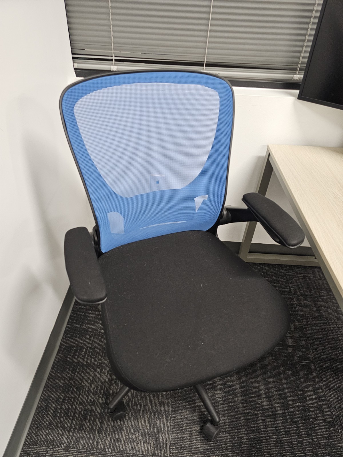 Office chairs! (Red and Blue)
