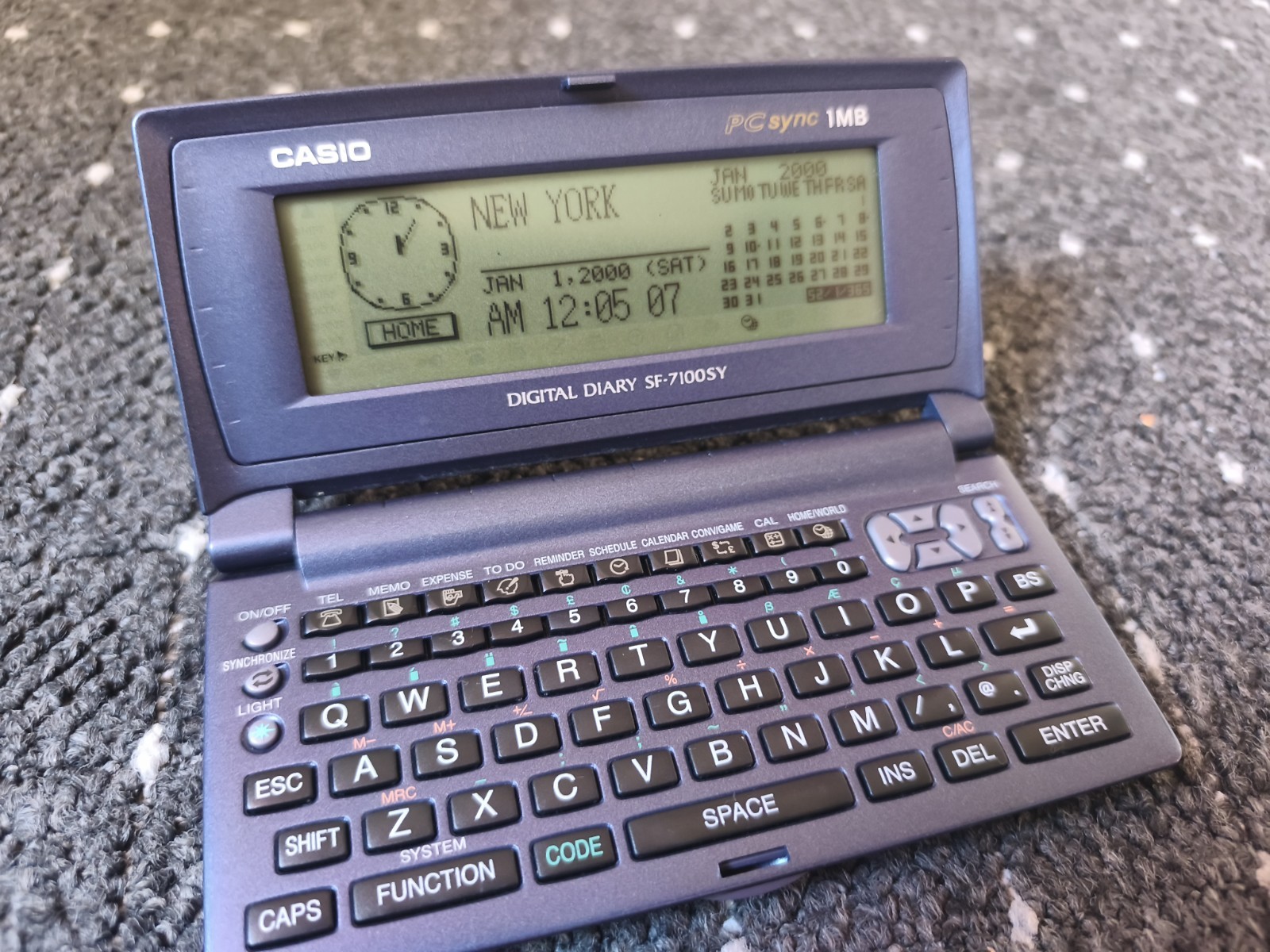 Casio Digital Diary SF-7100SY Plus~1MB~ PC SYNC New Battery Vintage