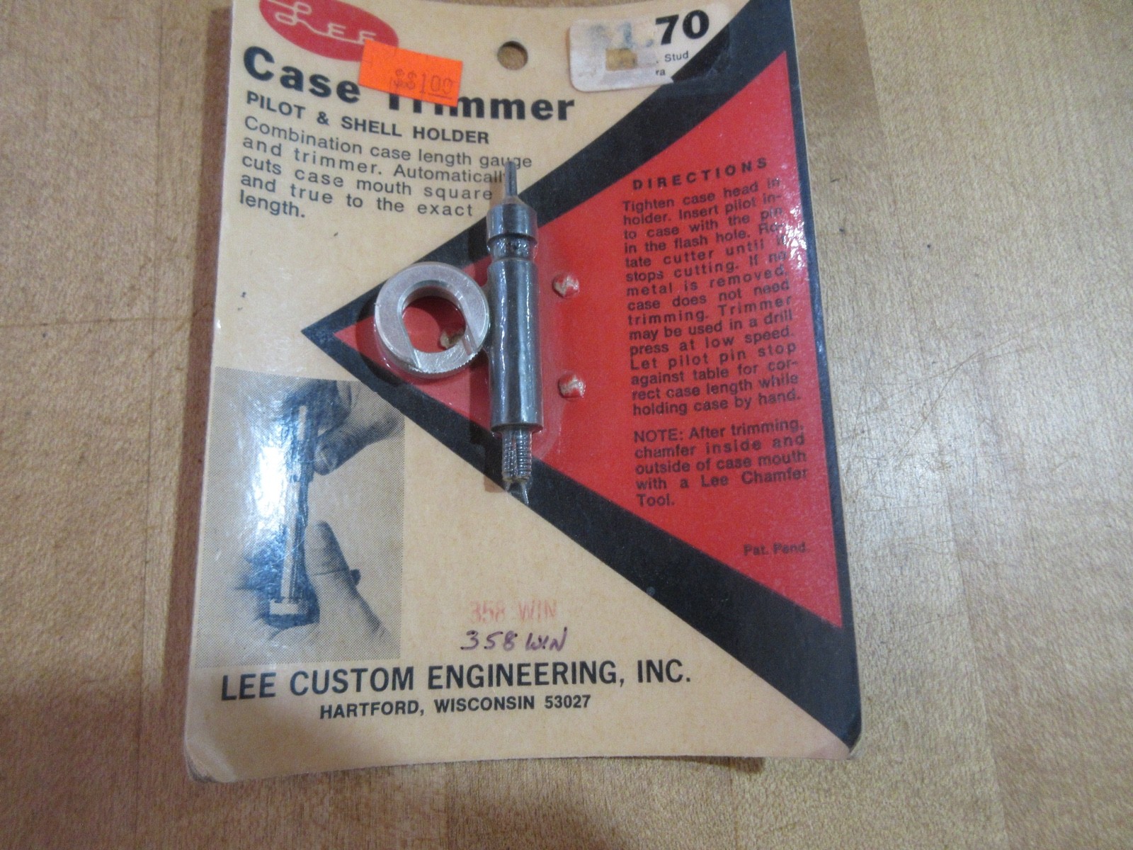 Lee Case Trimmer Pilot & Shell Holder 358 Win   new in pkg   (w21)