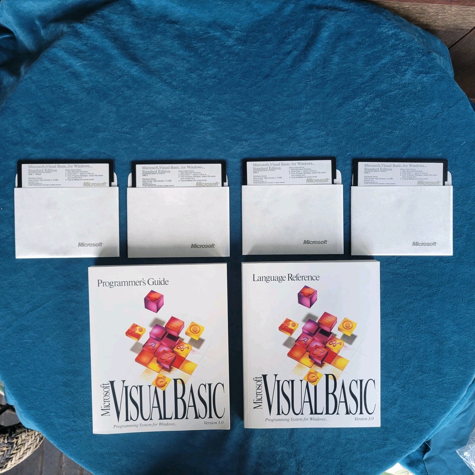 MICROSOFT VISUAL BASIC 3.0  , FOUR FLOPPY DISCS AND TWO REFERENCE BOOKS  ;  1993