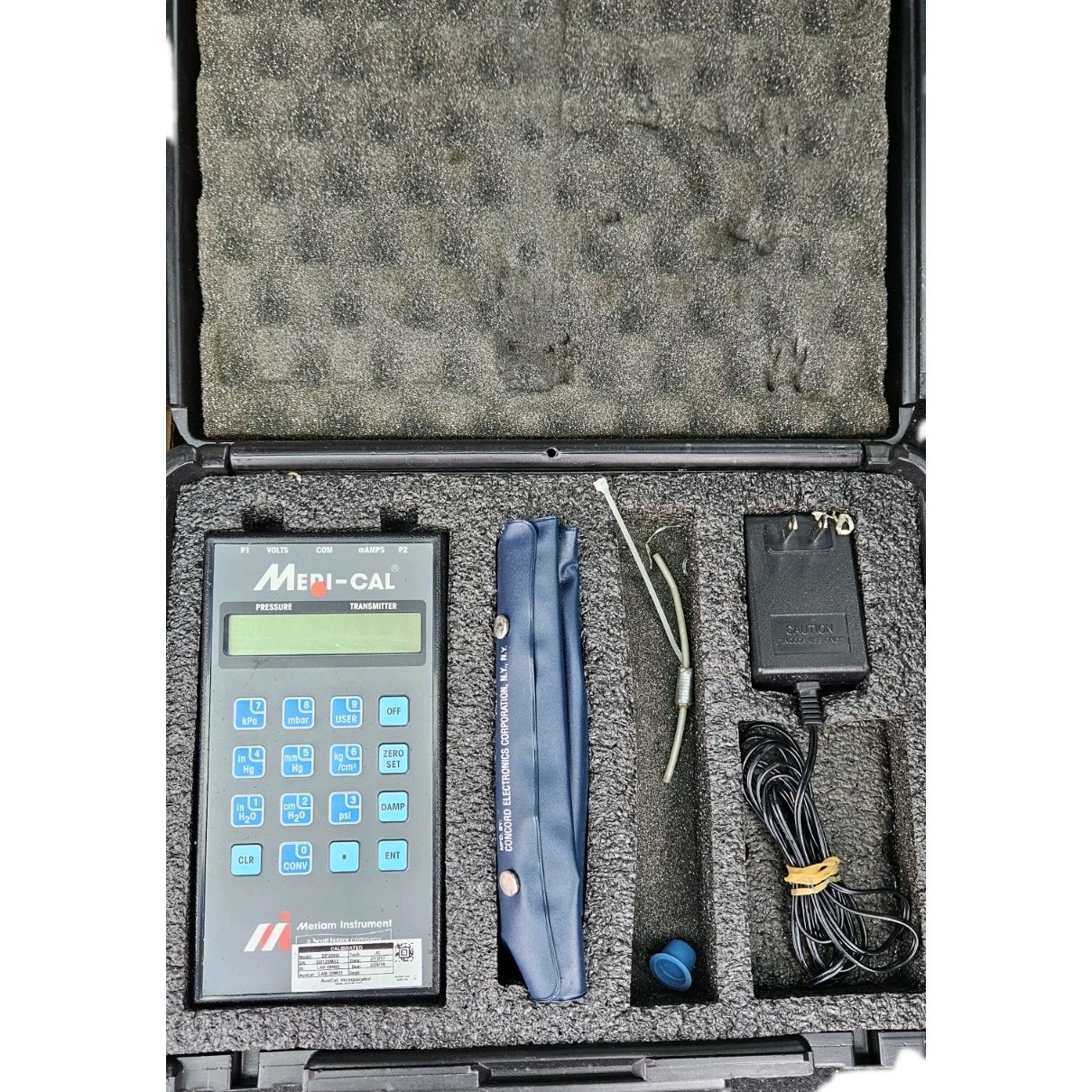 Meriam Meri-Cal LP2000i Digital Manometer Calibrator Set