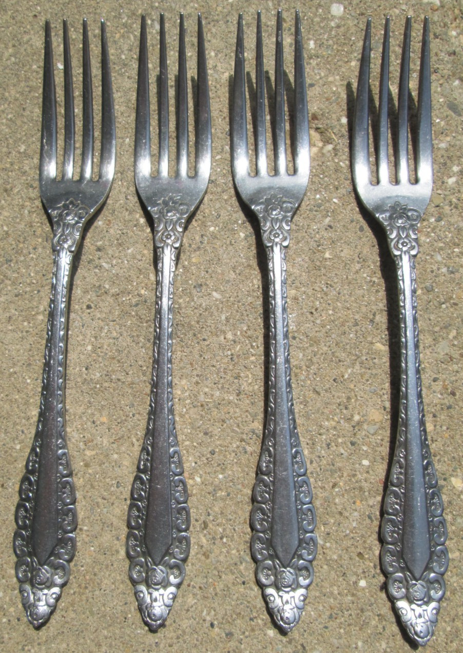 LCU57 Lifetime Cutlery Stainless Japan Scrolls and Flowers Lot of 4 Dinner Forks