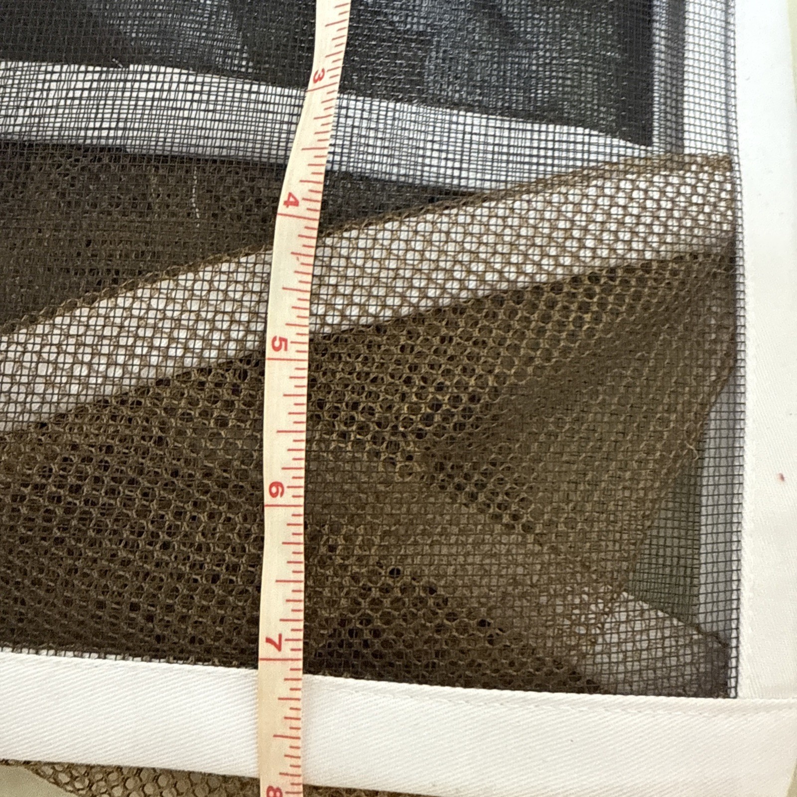 Honey Bee Square Protective Veil Folding For Round Hat! Zipper Bottom! Stained!