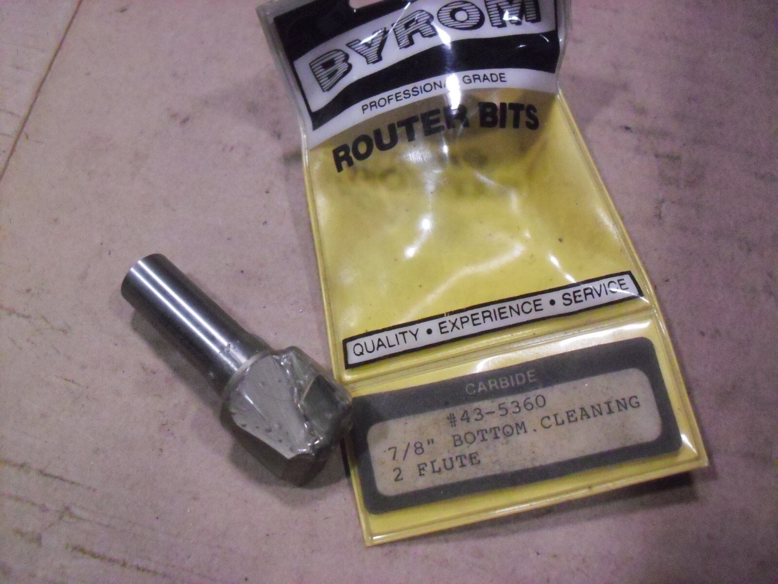 Byrom 7/8" Carbide Tipped 2 Flute Bottom Cleaning Router Bit 43-5360