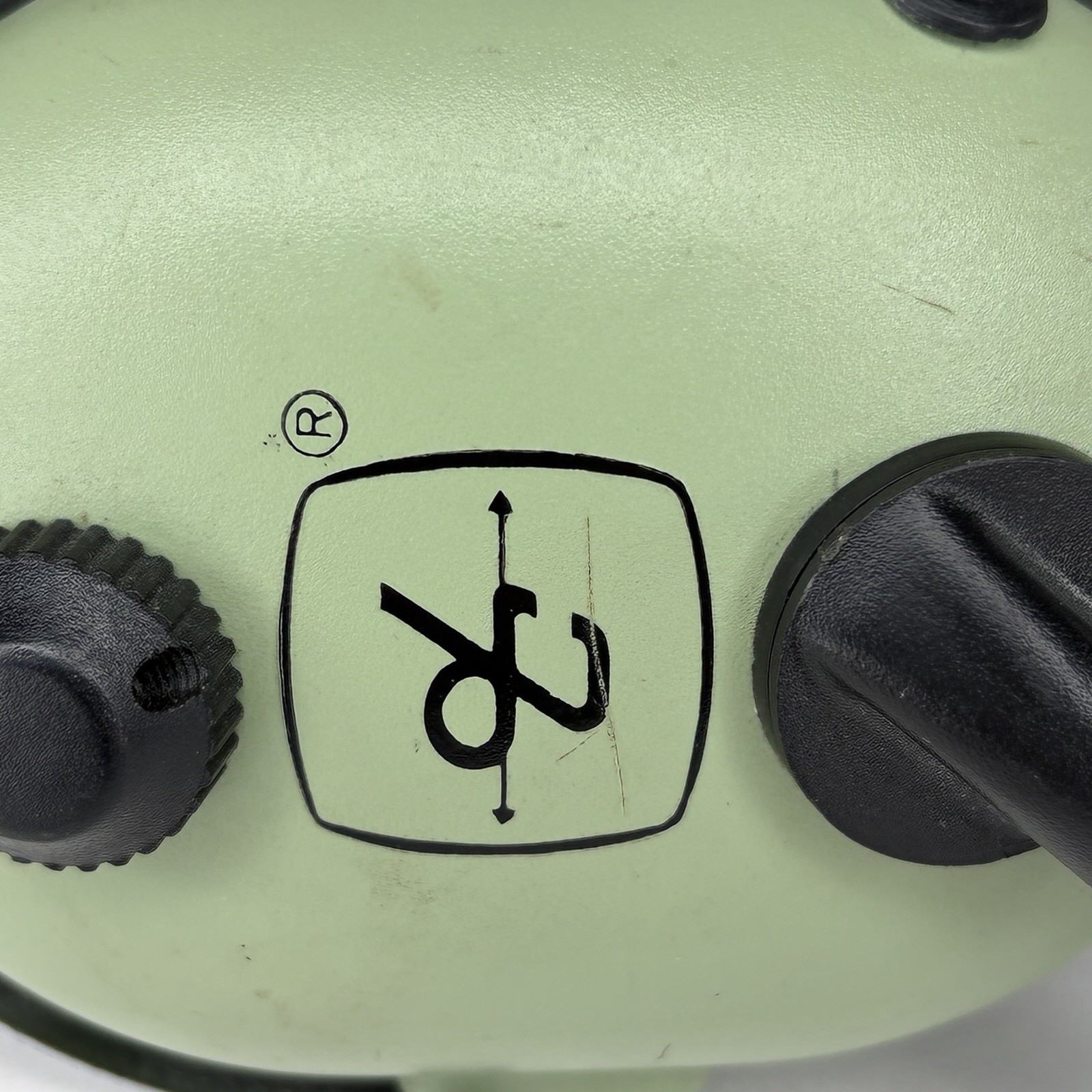 David Clark H10-13.4 Aviation Headset Missing Mic Cover