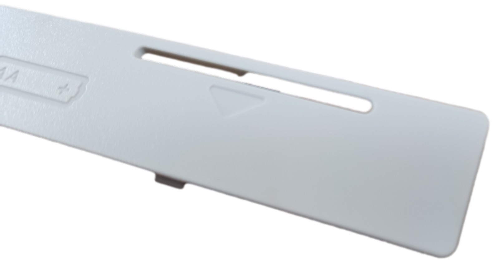 Original Logitech K520 White Classic Replacement Wireless Keyboard Battery Cover