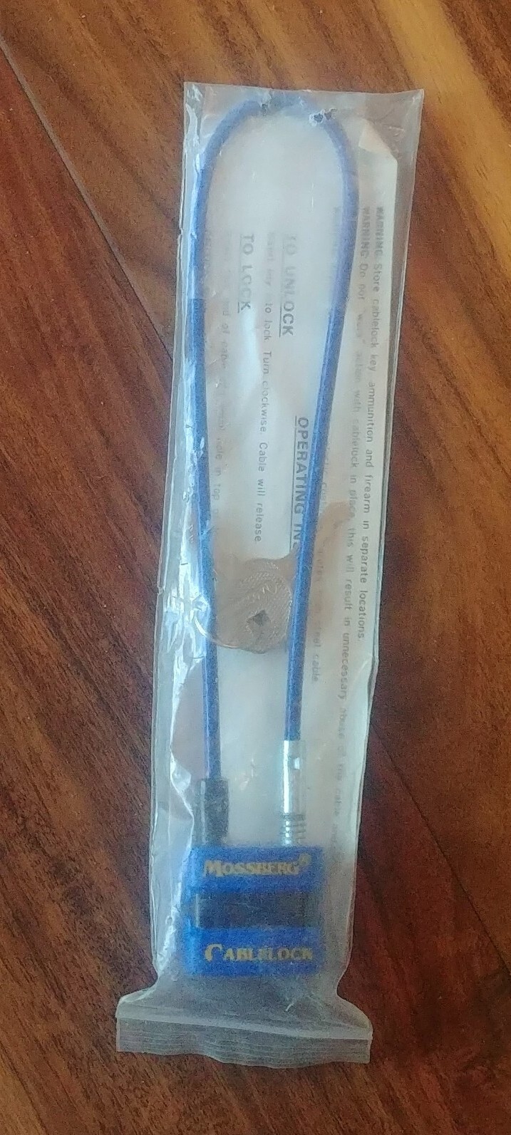 NEW MOSSBERG CABLELOCK 7.5” BLUE IN PACKAGING GUN LOCK
