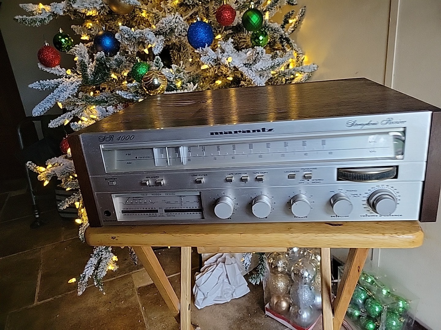 Vintage Marantz SR-4000 Stereo Receiver - TESTED WORKING
