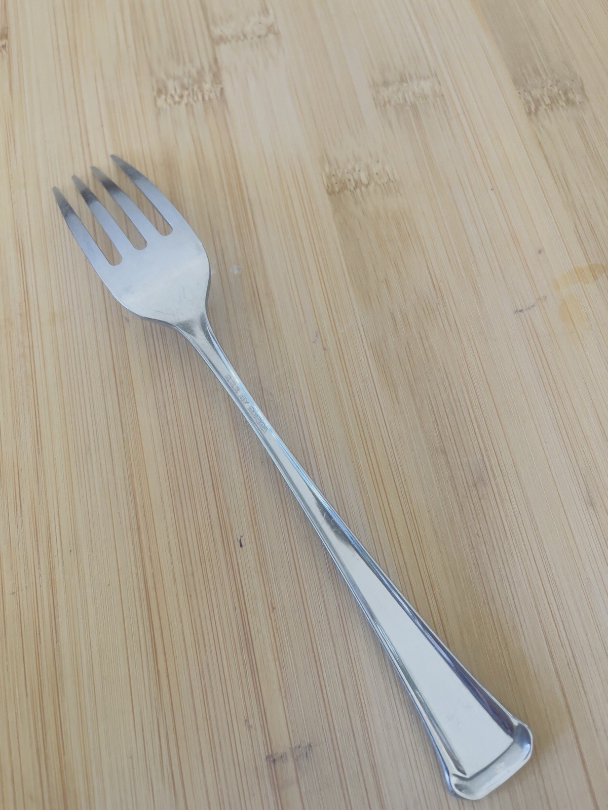 SSS Oneida MAESTRO Glossy Stainless Outlined Flat Tip DINNER FORK 7.25"