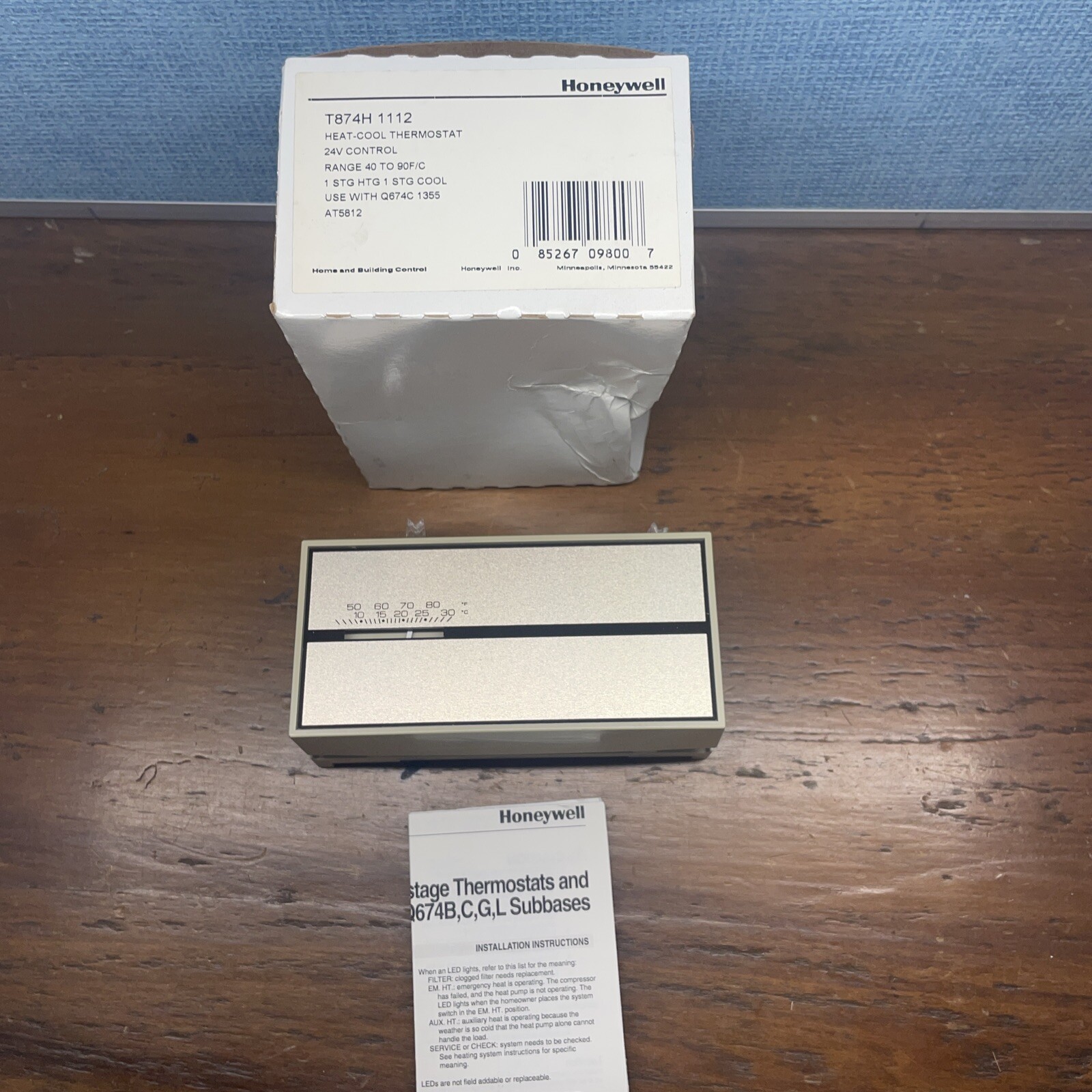 NOS HONEYWELL T874H 1112 MULTISTAGE THERMOSTAT, 1 HEAT 1 COOL - T874H1112 NEW!