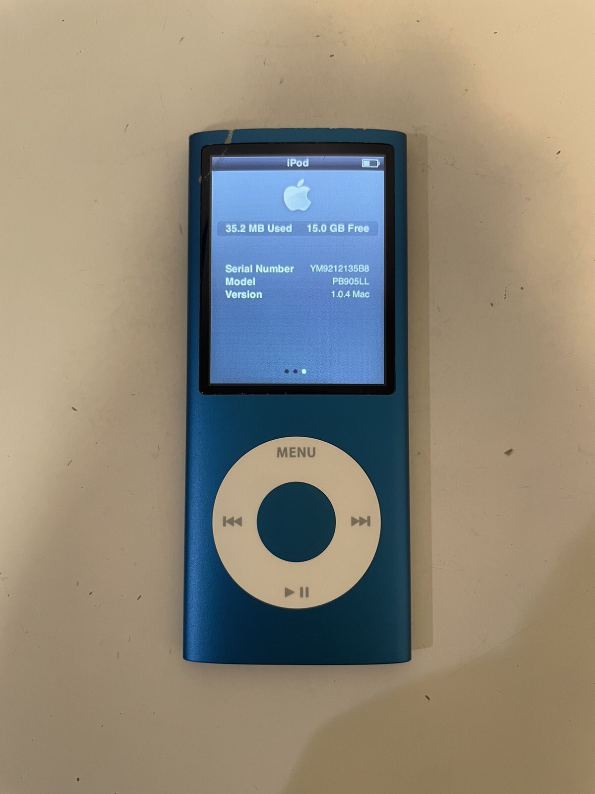 Apple iPod nano 4th Generation Chromatic Blue (16 GB)