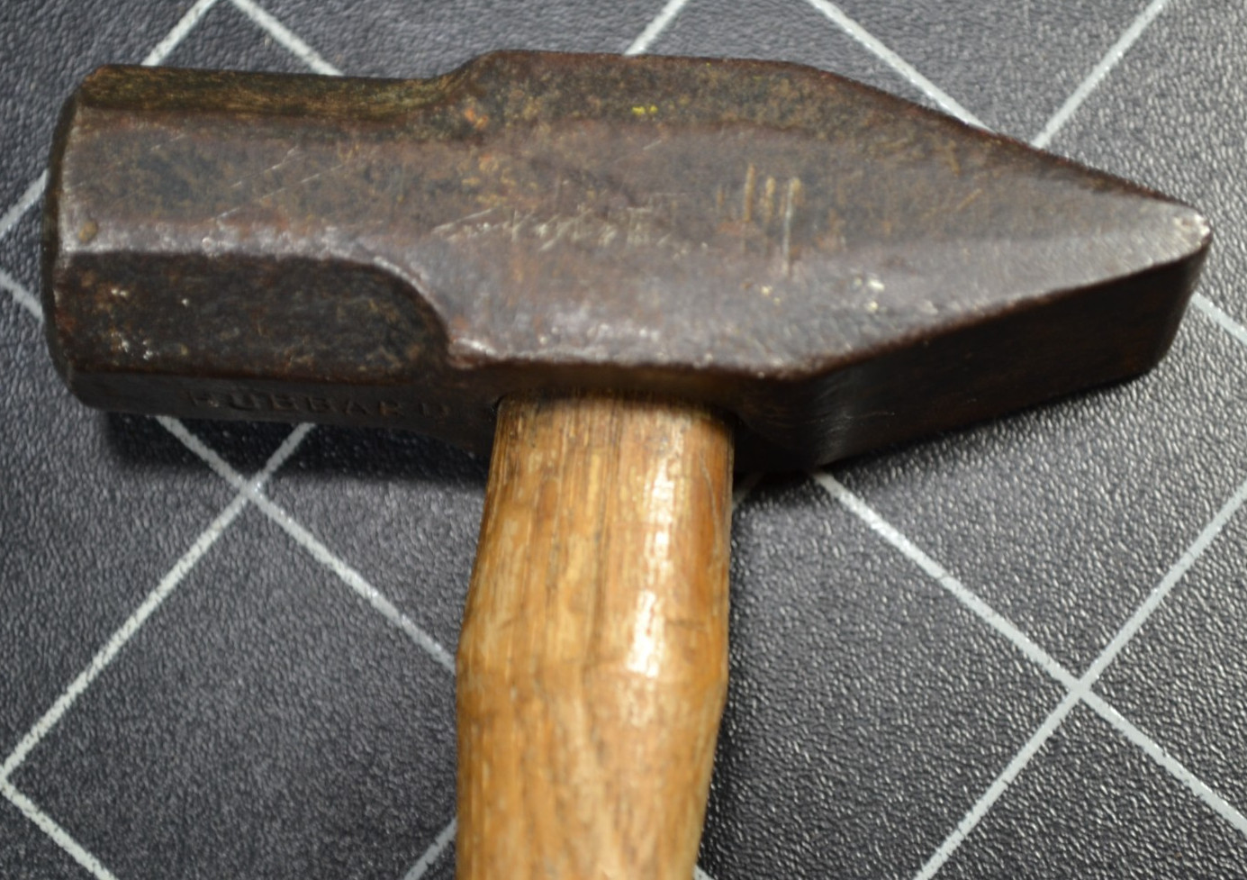 HUBBARD - 8oz - CROSS PEIN ENGINEERS HAMMER - ALL ORIGINAL