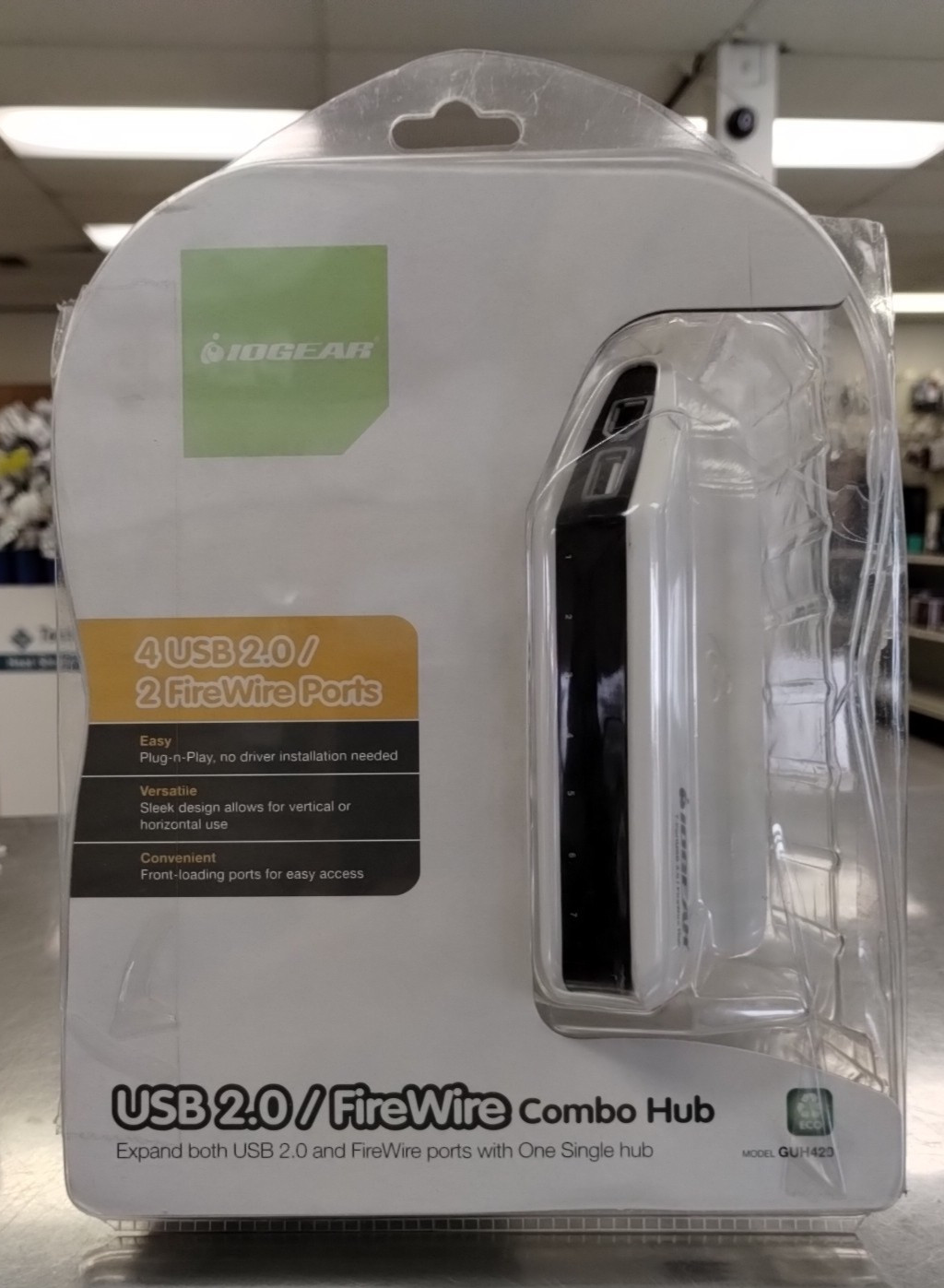 IOGEAR GUH420 USB 2.0-Firewire Hub 4-USB 2-FireWire