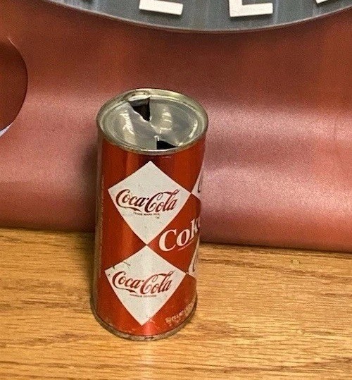 Coca Cola Soda Flat Top Can 10 Ounce